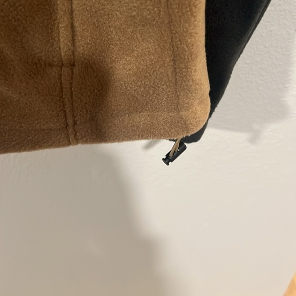 Columbia Black and Brown Fleece Jacket size Large - Picture 4 of 4